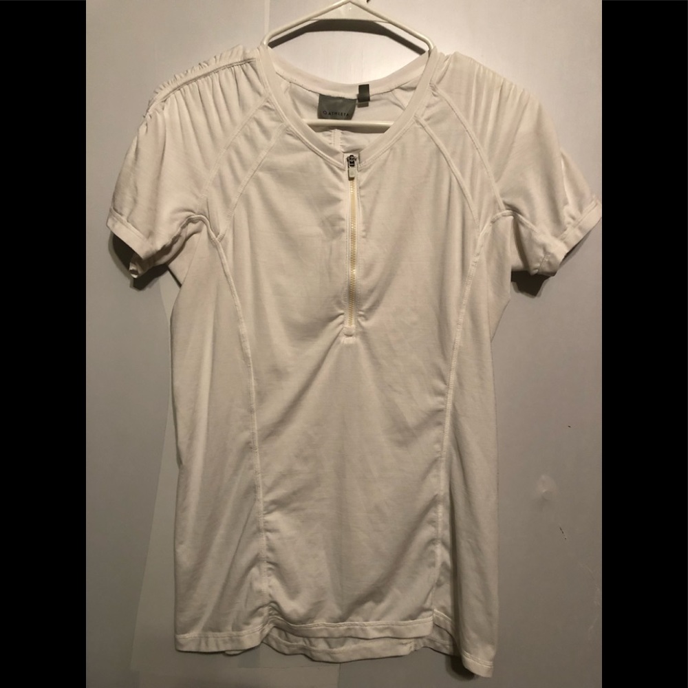 Athleta top size medium